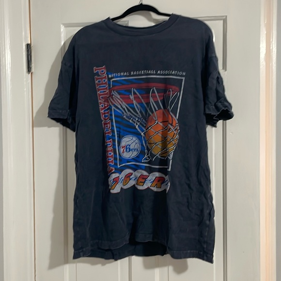 Philadelphia 76ers Abercrombie Tee - Picture 1 of 2